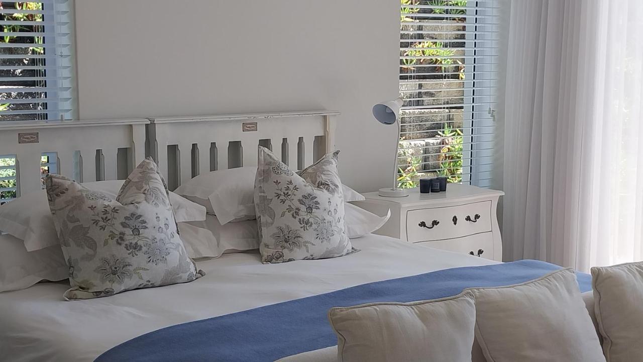 Knysna Private Estate Lagoon - Garden Apartments- Secure Estate Esterno foto